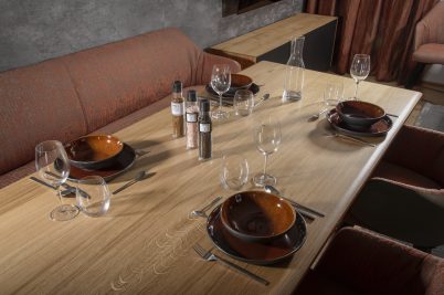 luxury-apartments-r6-tegernsee-apartment-7-esstisch